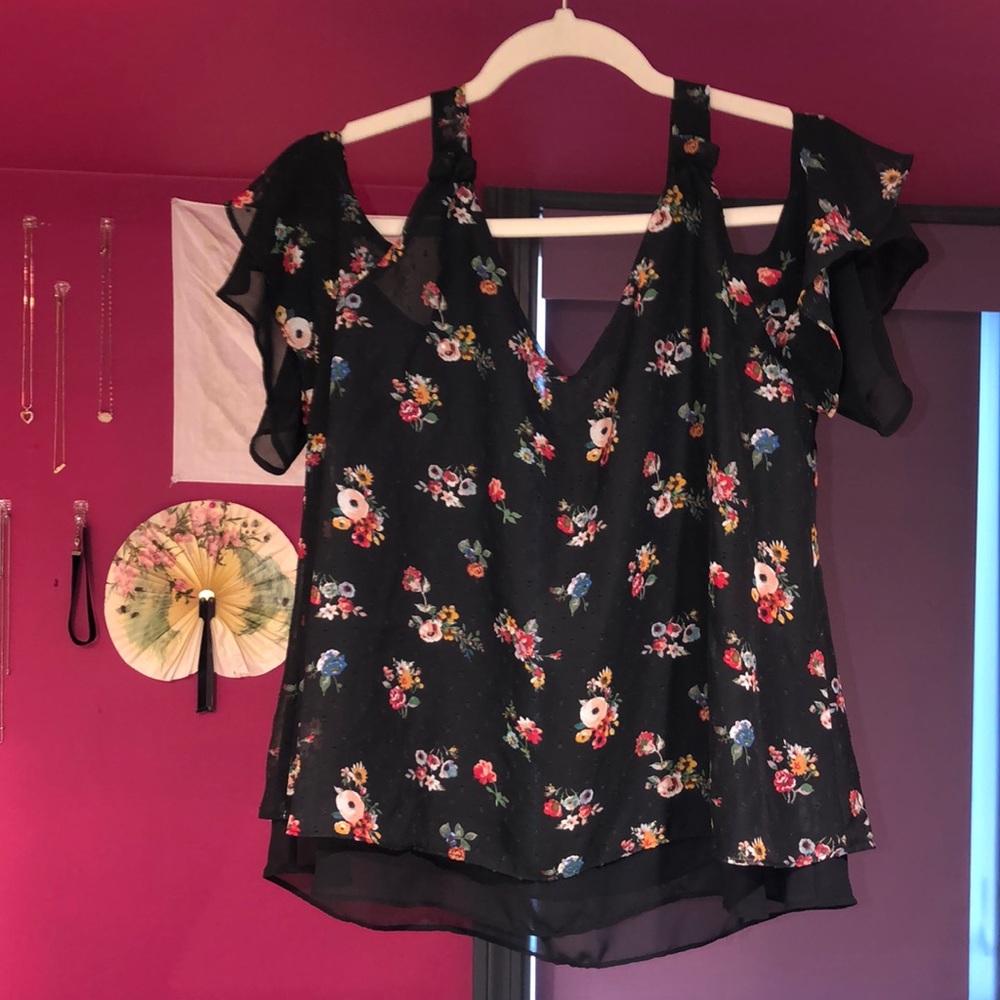 Black Floral Cold Shoulder Tank Top